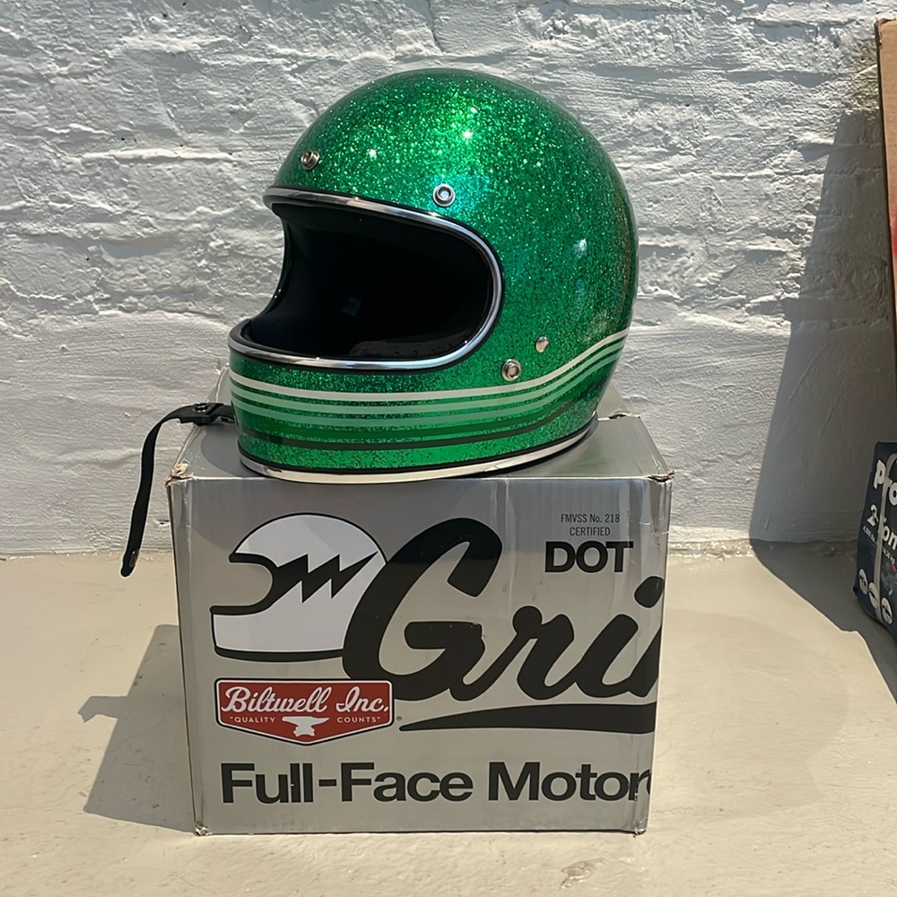 NWT Biltwell Gringo Limited Edition Full Face Motorcycle helmet!! DOT ! Size S!